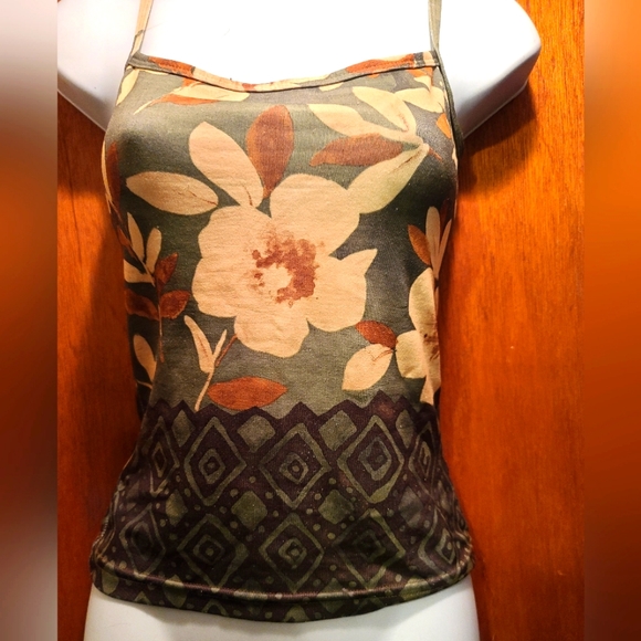 Reference Tops - Reference floral camisole szS